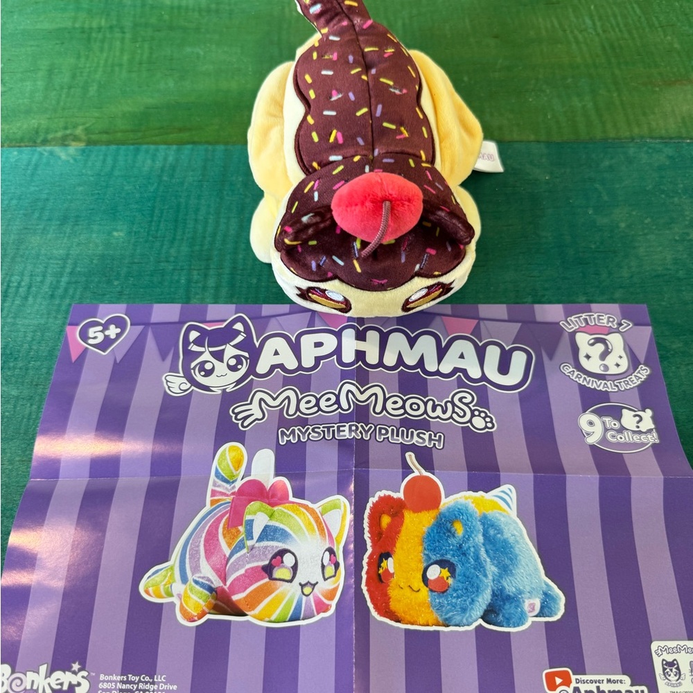 Aphmau MeeMeows Mystery Plush Ultra Rare
